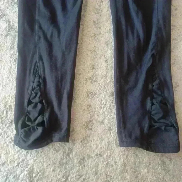 Athleta Womens Black Mid-rise Ruched Cropped Leggings S - Picture 5 of 11